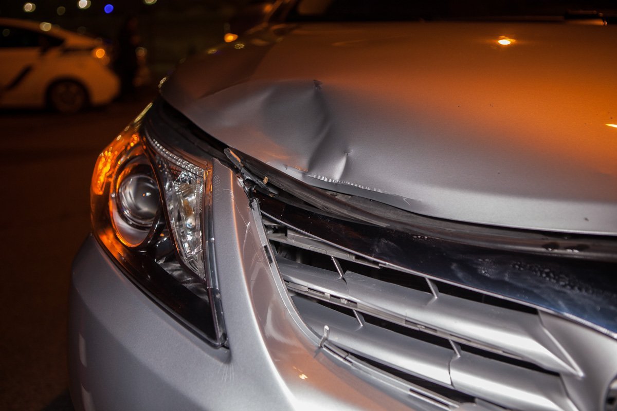 Повреждения на Toyota вследствие аварии