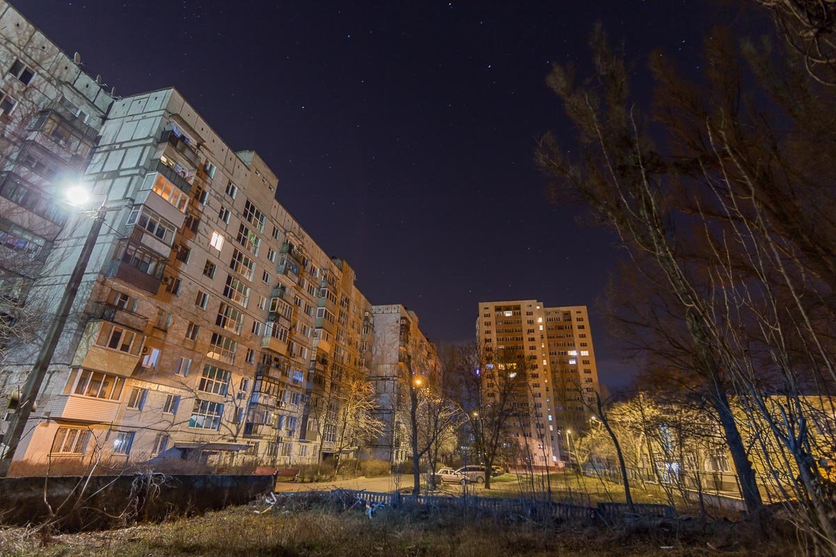 Район наполняют многоэтажки Район наполняют многоэтажки