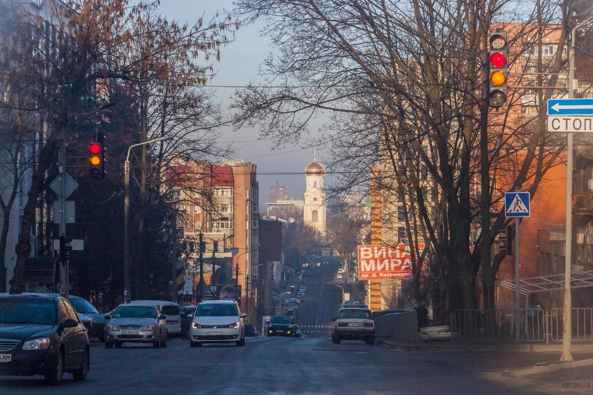 В такую погоду водителям следует ехать медленно