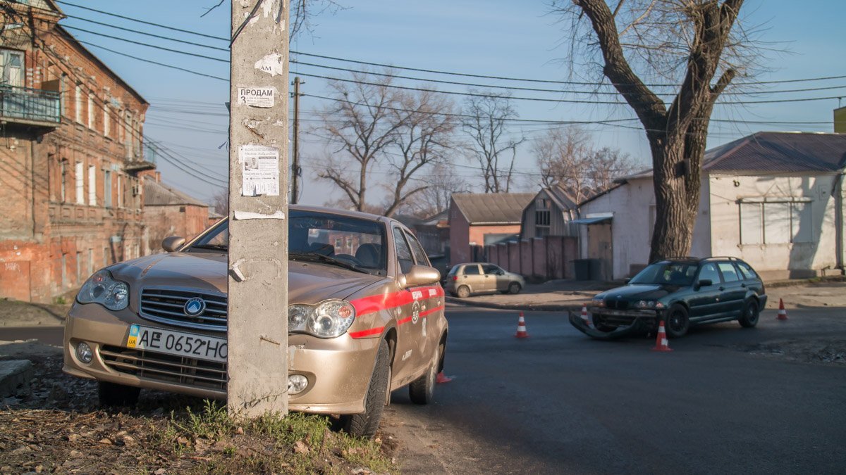 ДТП обошлось без пострадавших ДТП обошлось без пострадавших