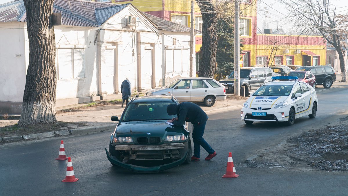 ДТП произошло на пересечении улиц Камчатской и Выборгской ДТП произошло на пересечении улиц Камчатской и Выборгской