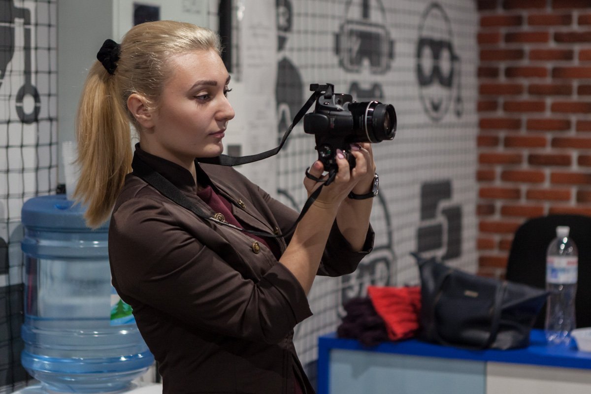 Одна из организаторов Карина Пилипенко Одна из организаторов Карина Пилипенко