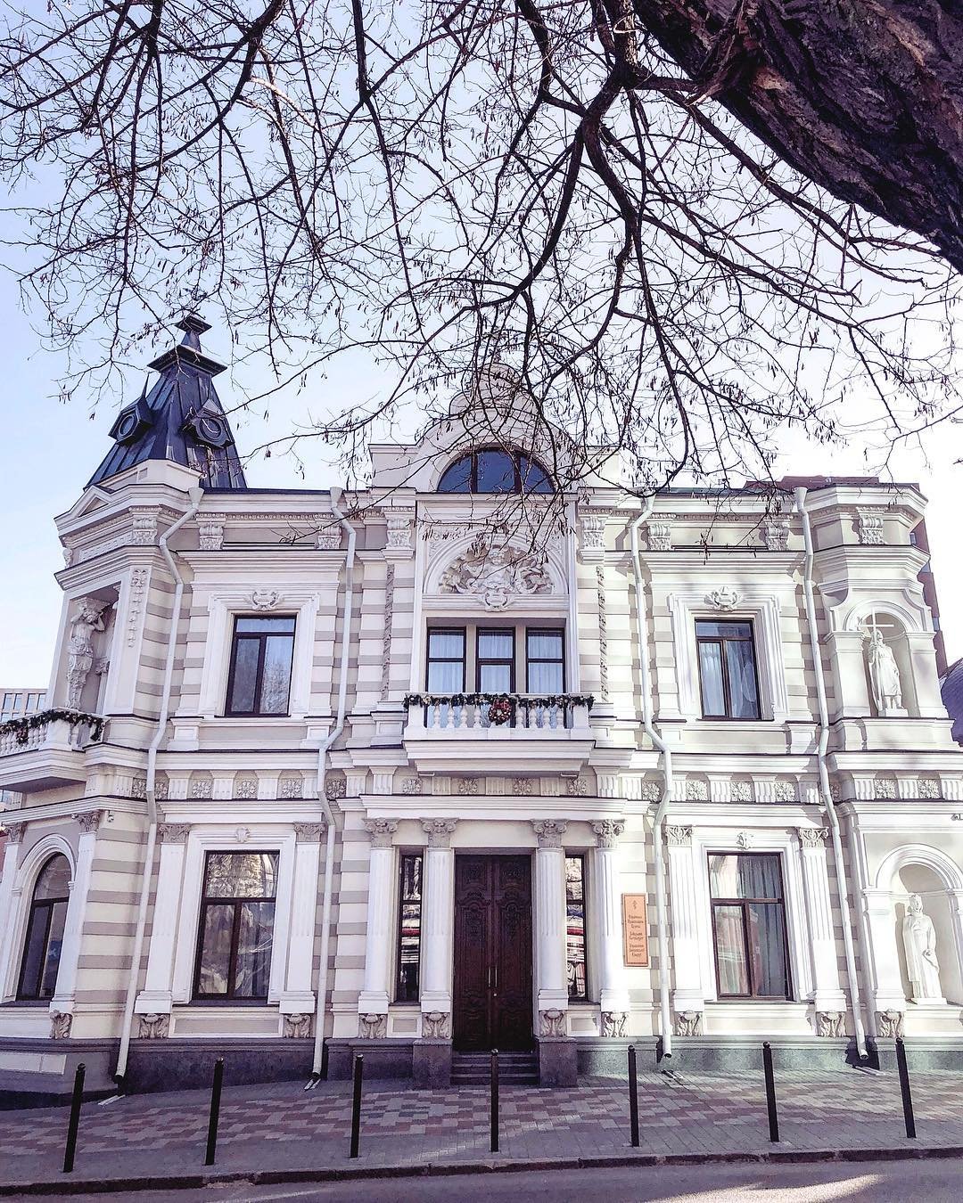 Особняк Фердинанда Андерегачча в стиле ренессанс, фото: christipetrova