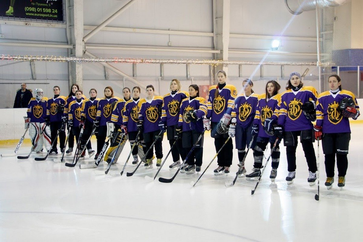 Днепр на чемпионате представляют две команды Днепр на чемпионате представляют две команды