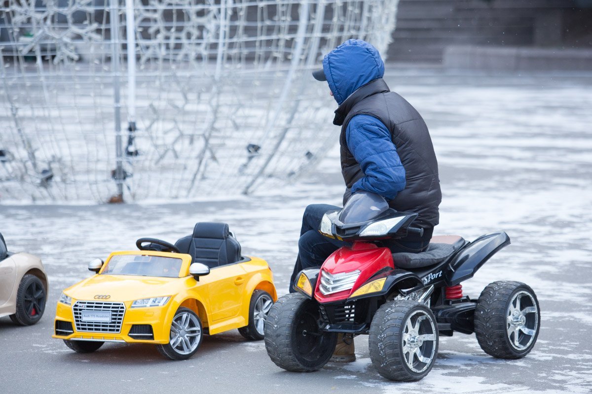 Грусть, она такая