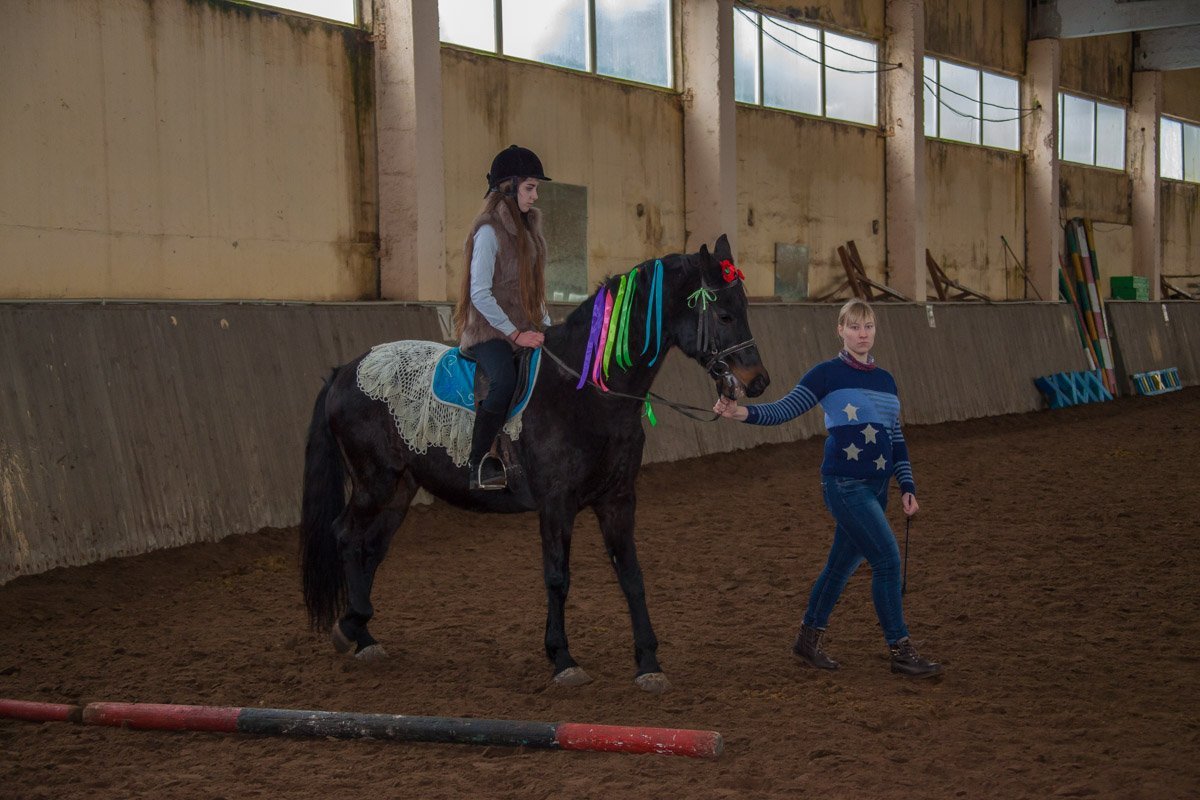 После представления гостям провели экскурсию После представления гостям провели экскурсию