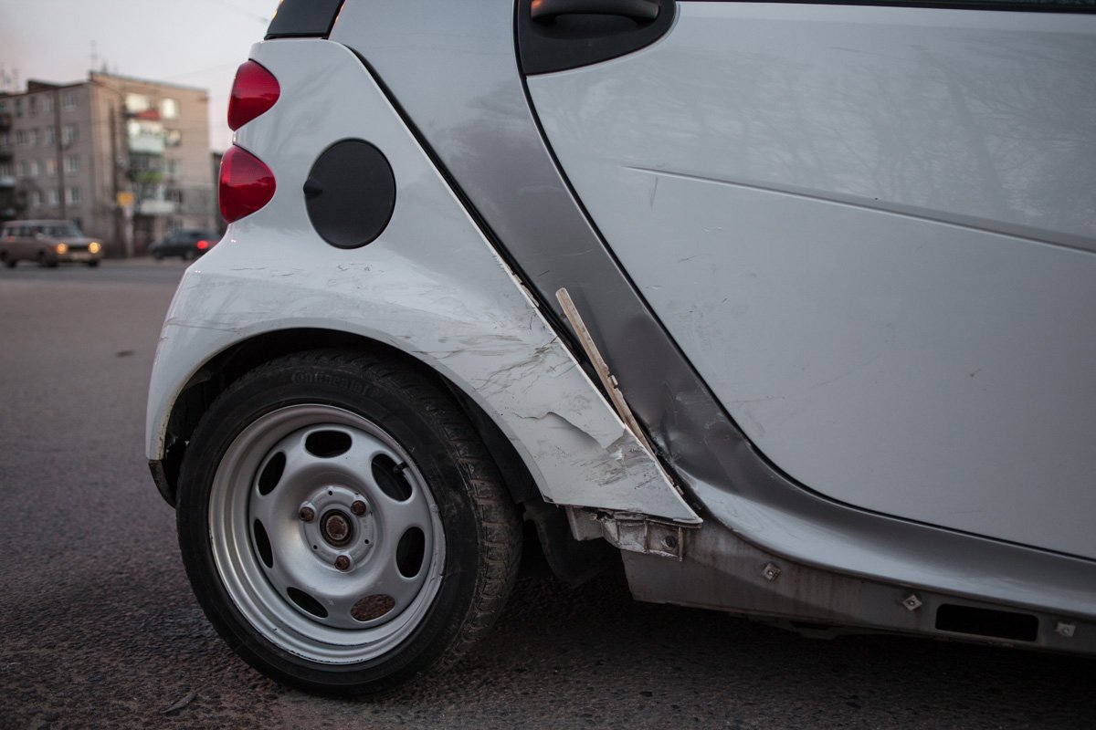 Smart отделался легкими повреждениями Smart отделался легкими повреждениями