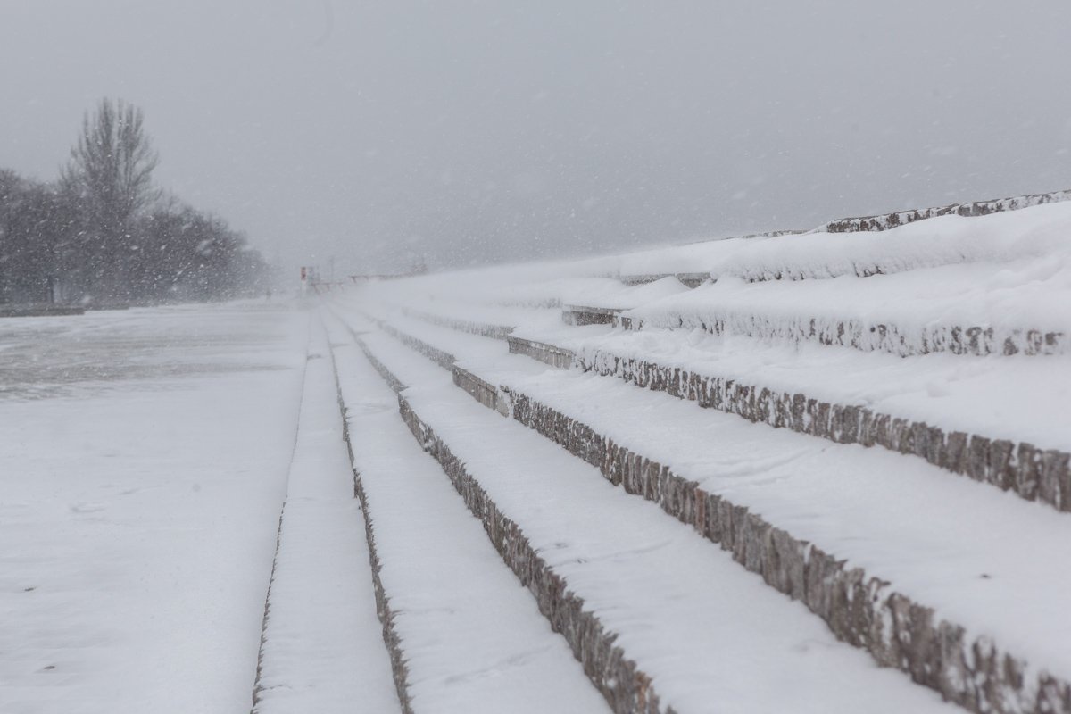 Держите ноги в тепле, ведь зима будет делать все, чтобы вы мерзли и страдали
