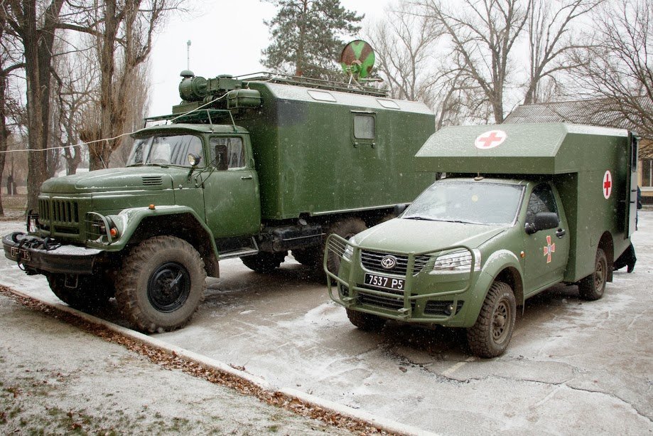 После награждения прошла выставка военной техники После награждения прошла выставка военной техники