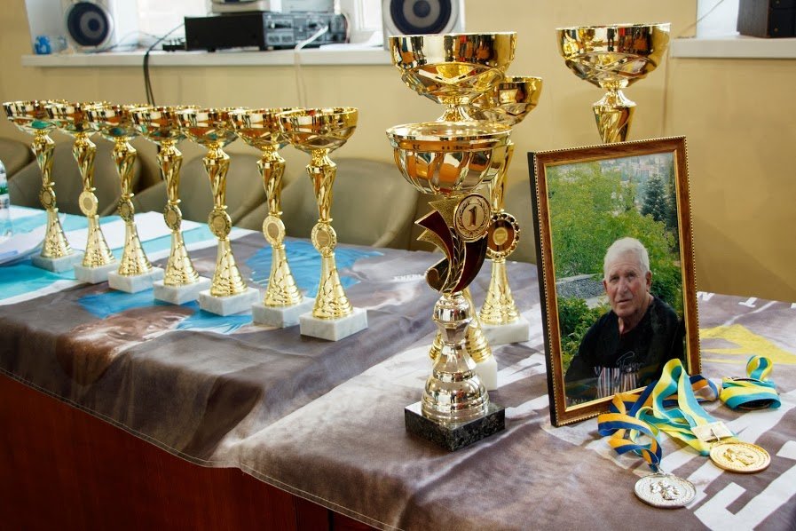 Он проходит в память тренера Алексея Бурцева Он проходит в память тренера Алексея Бурцева