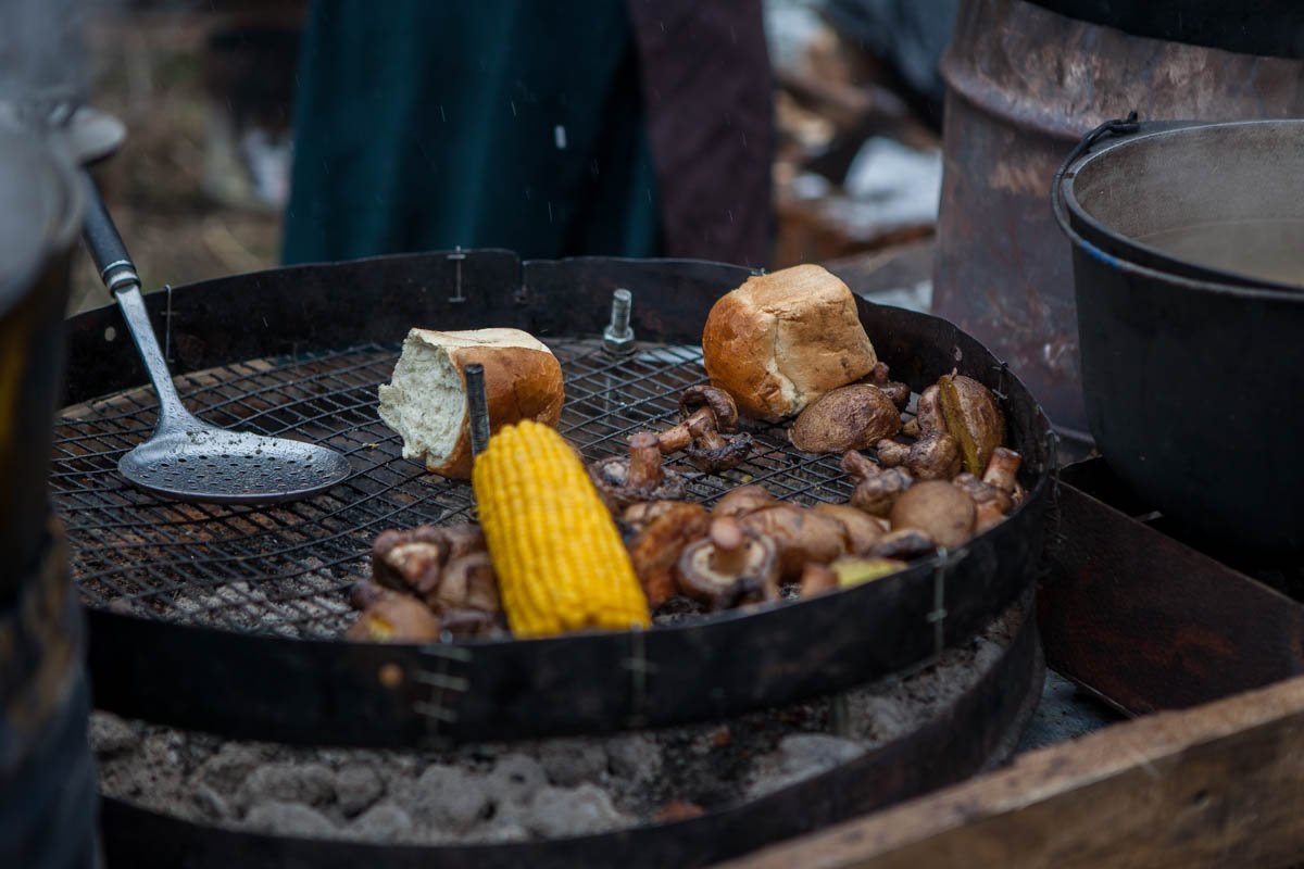 Обязательные составляющие во время отдыха на природе Обязательные составляющие во время отдыха на природе
