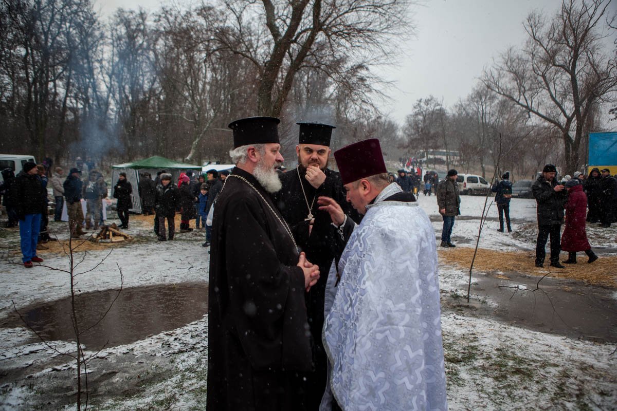 Духовенство явно что-то замышляет Духовенство явно что-то замышляет
