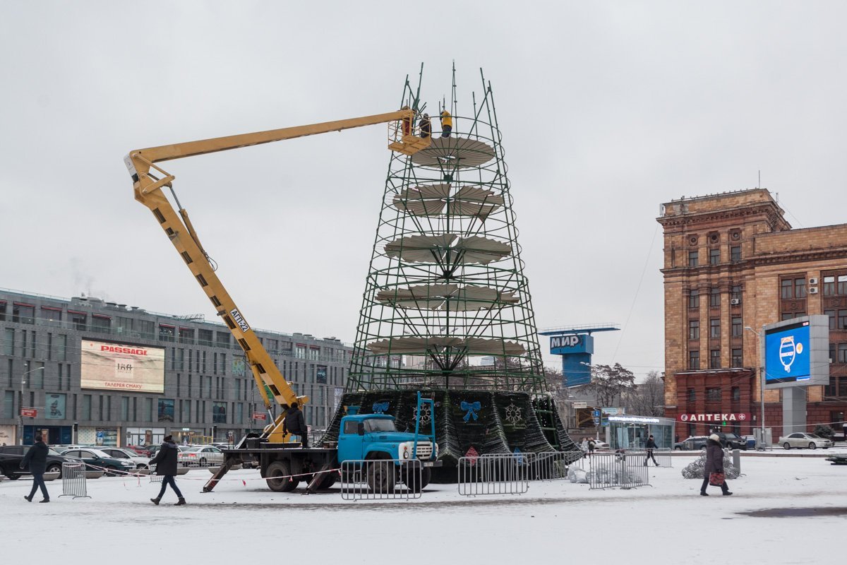 Так уходит праздник