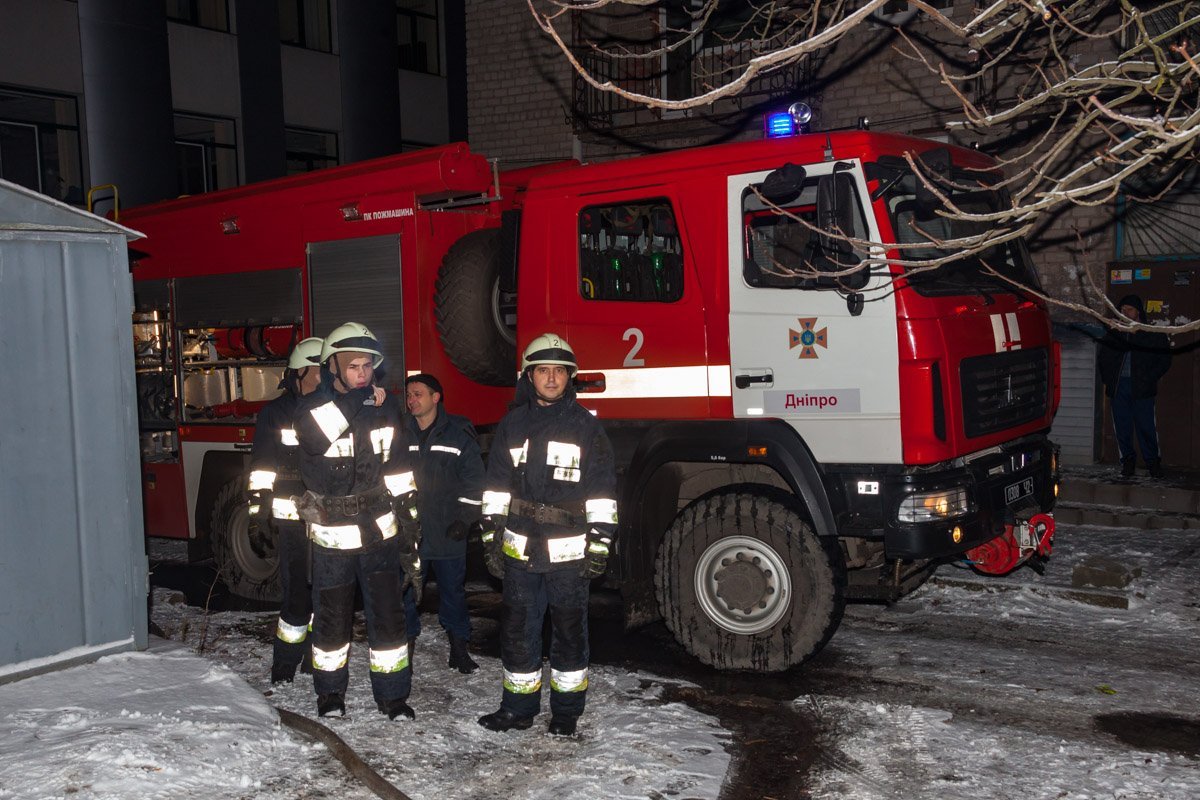 Окончательно ликвидировать возгорание удалось спасателям 2-й пожарно-спасательной части