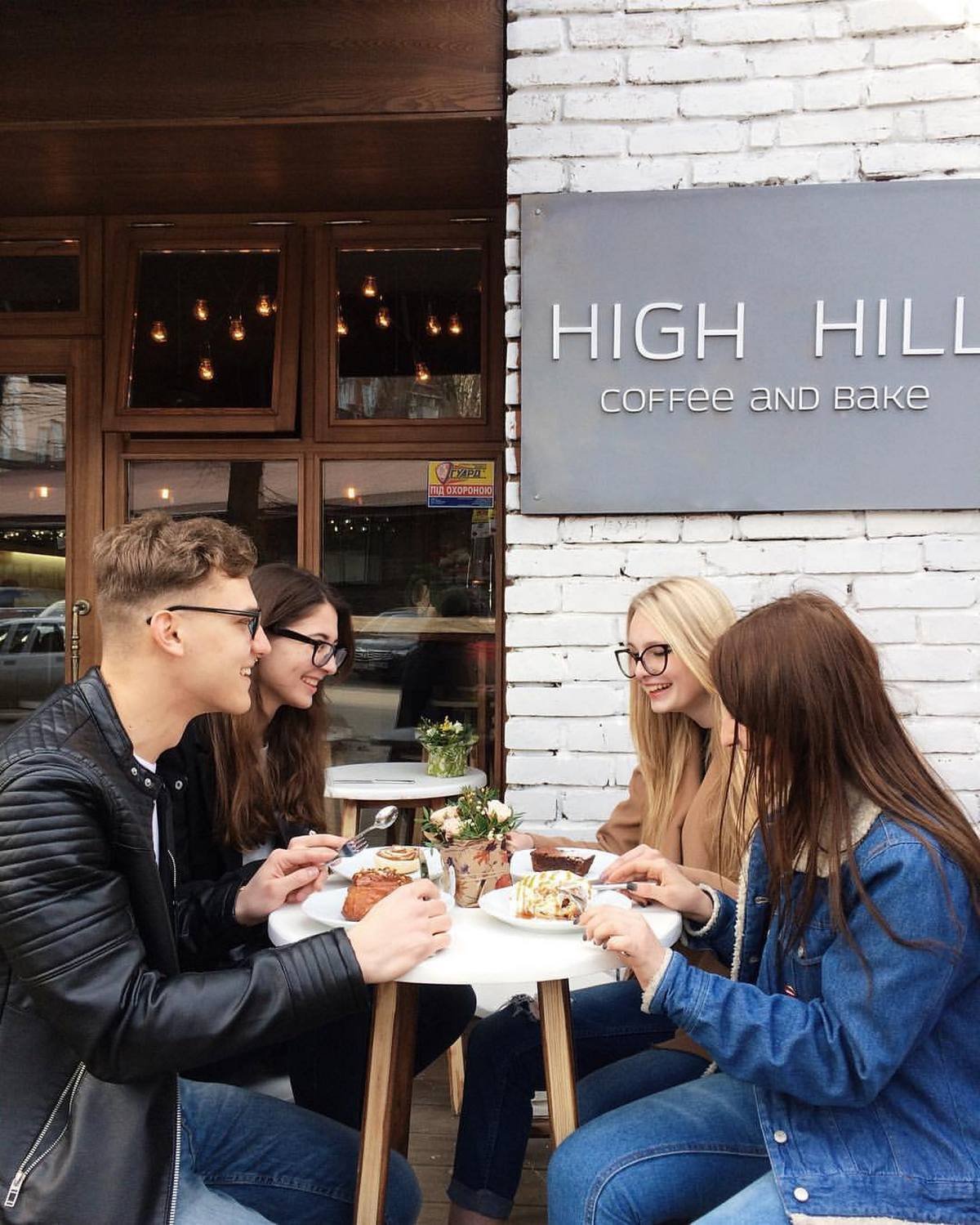 ТОП-6 самых красивых заведений Днепра в Instagram 12