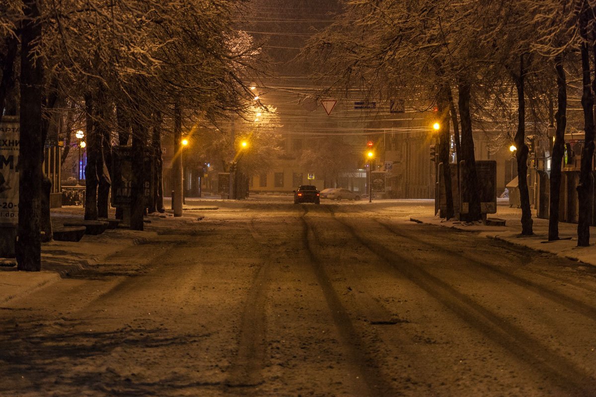 По данным гидрометцентра, в Днепре с 21 по 23 января будет идти сильный снег По данным гидрометцентра, в Днепре с 21 по 23 января будет идти сильный снег
