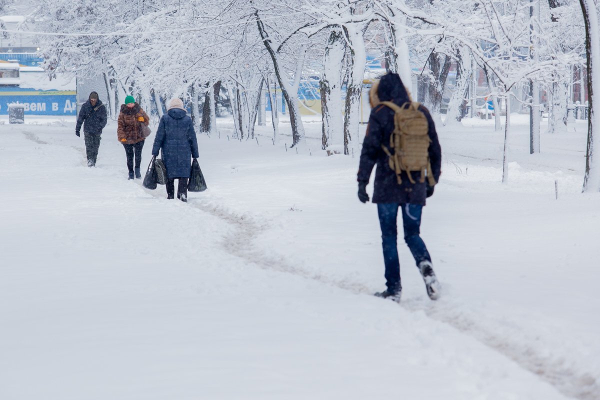 Непогода не загнала жителей Днепра домой