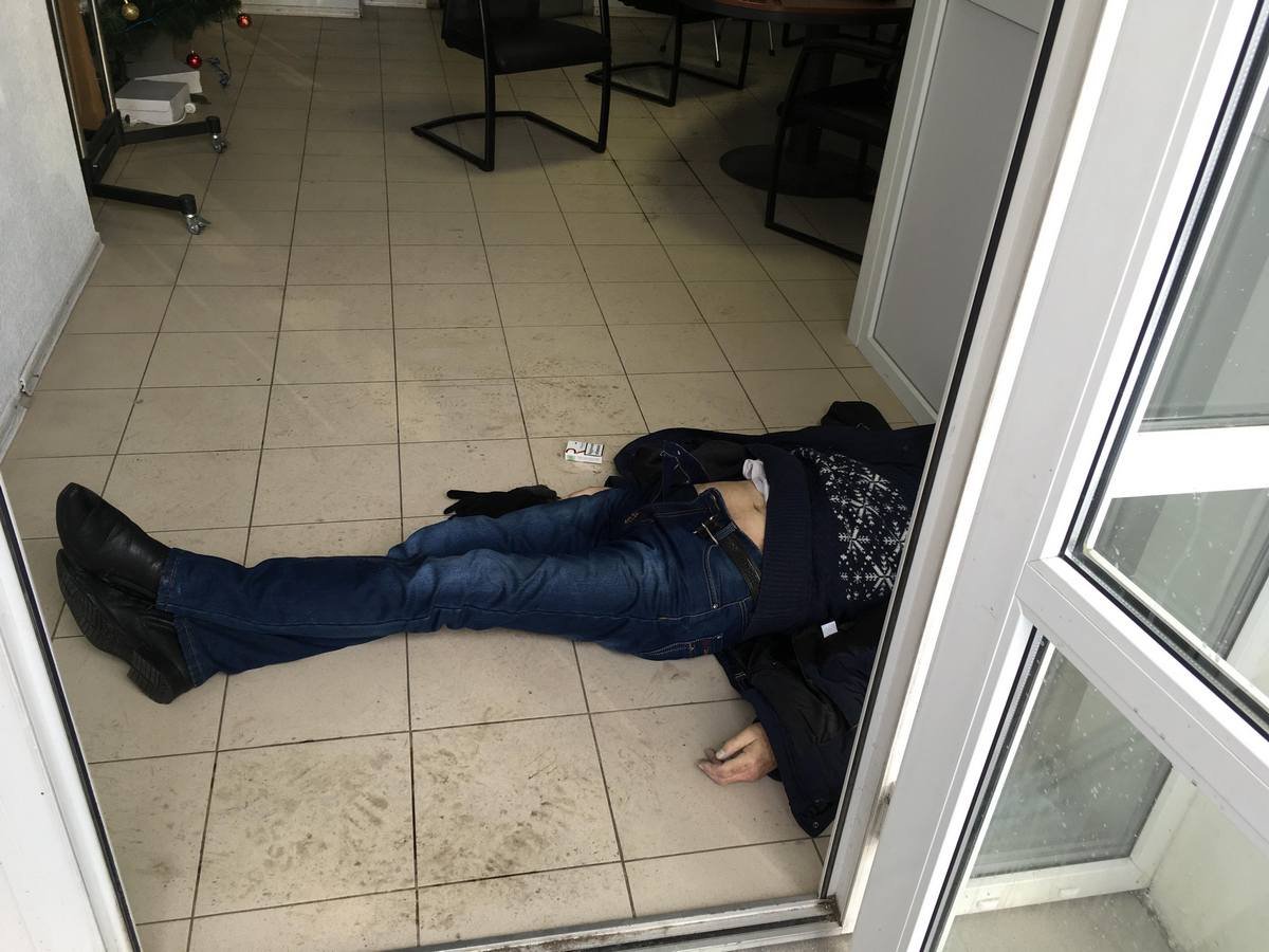 Человек умер из-за болезни Человек умер из-за болезни