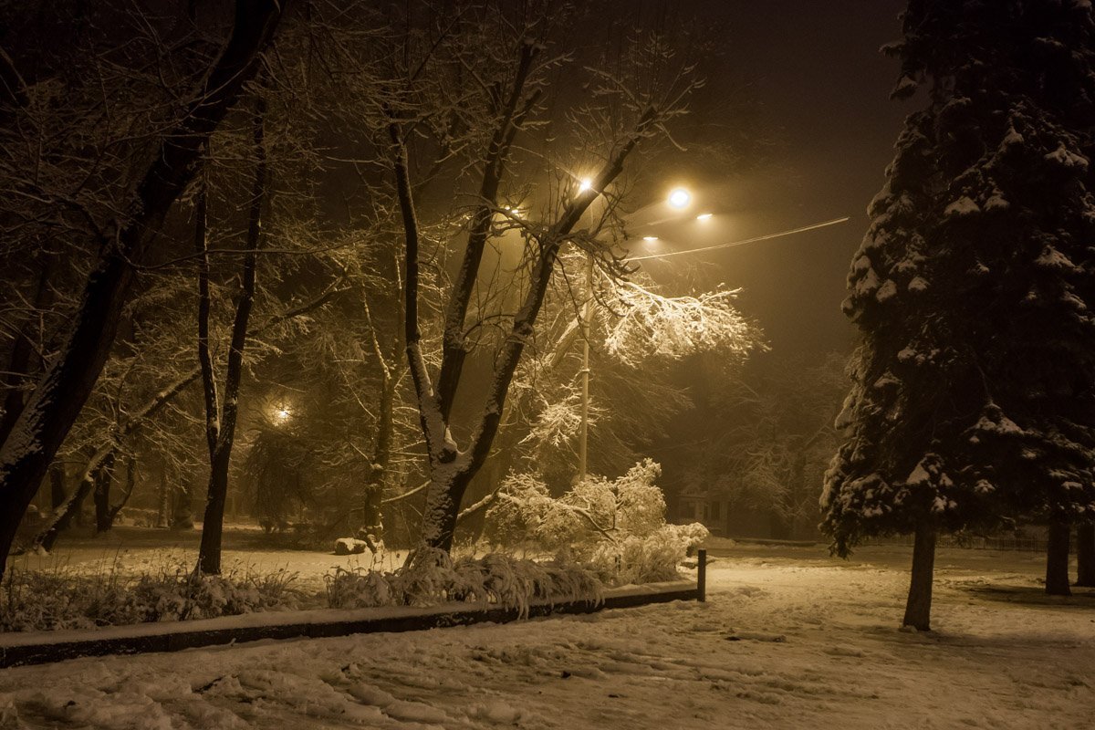 Парк Глобы является практически ровесником Днепра, ранее Екатеринослава