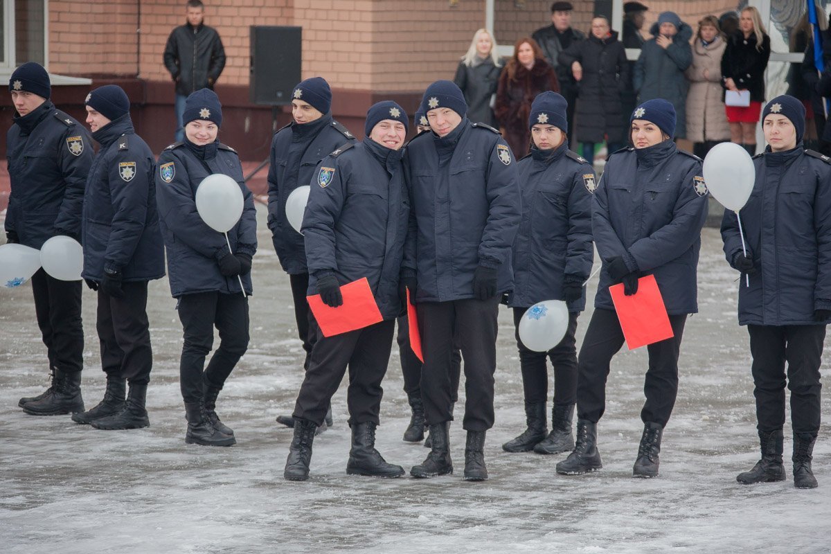 Несмотря на холод, настроение у ребят хорошее Несмотря на холод, настроение у ребят хорошее