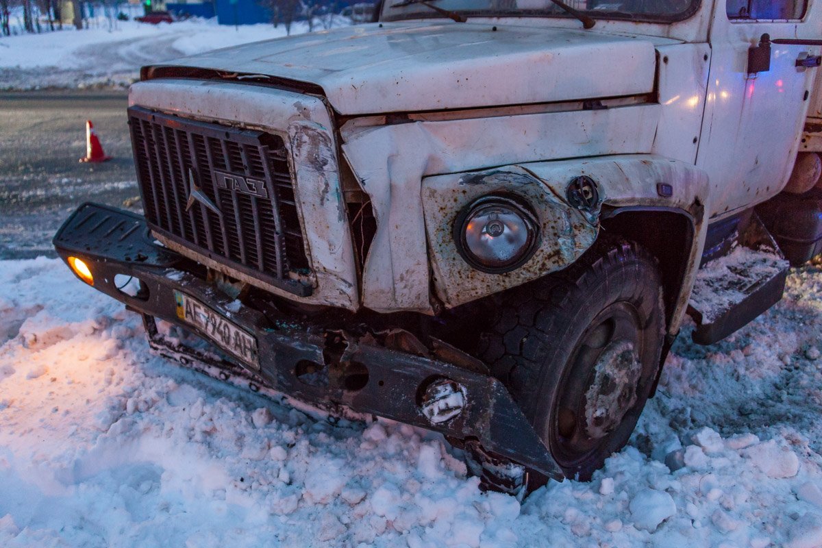 Повреждения автомобиля ГАЗ