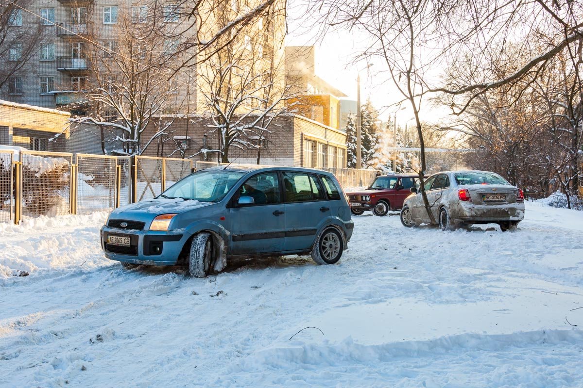 Водители вынуждены ехать в объезд Водители вынуждены ехать в объезд