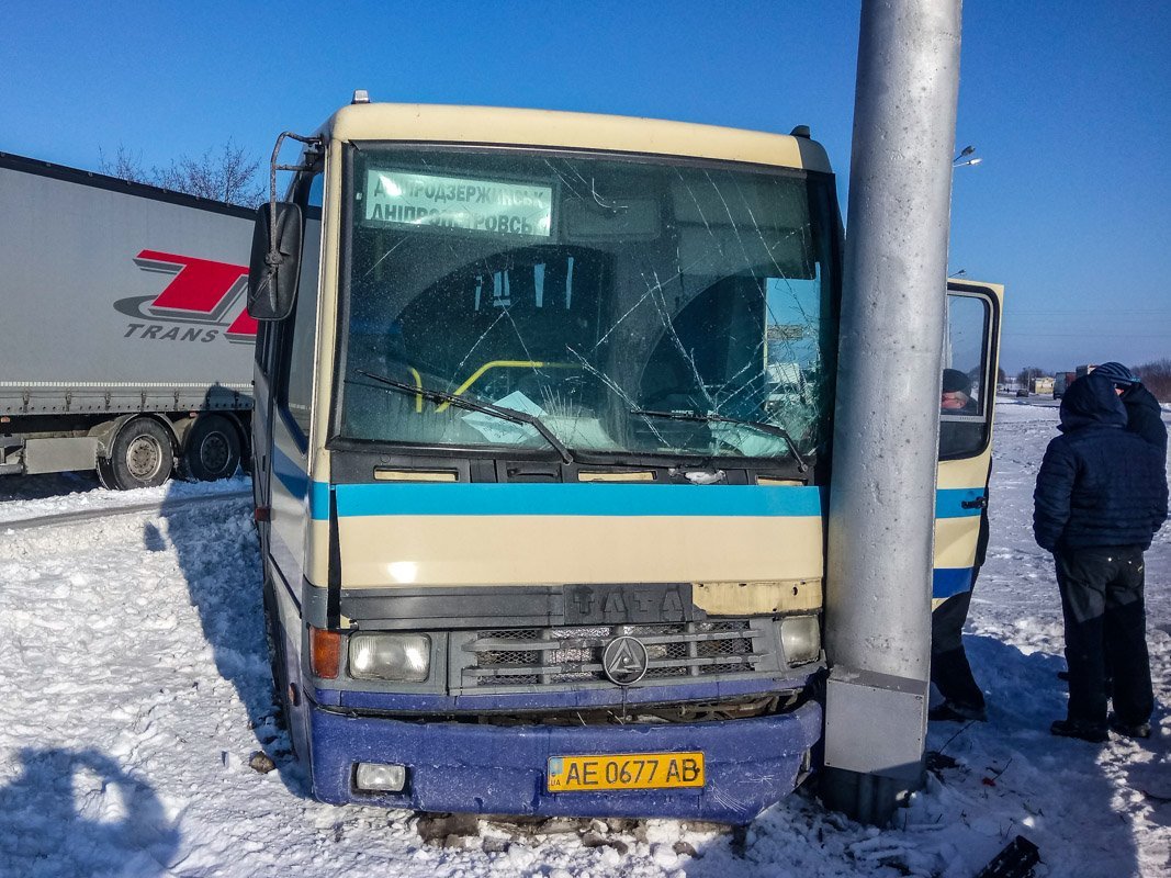 В маршрутке были пассажиры, но никто не пострадал В маршрутке были пассажиры, но никто не пострадал