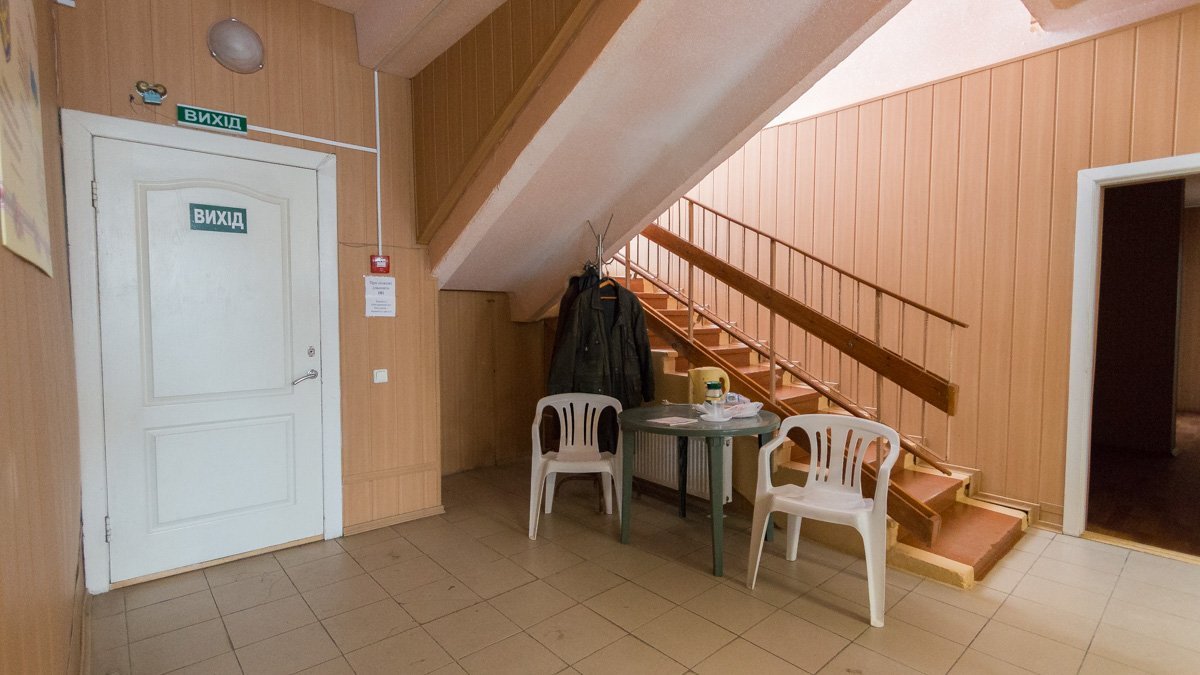 Пункт обогрева расположился прямо на входе