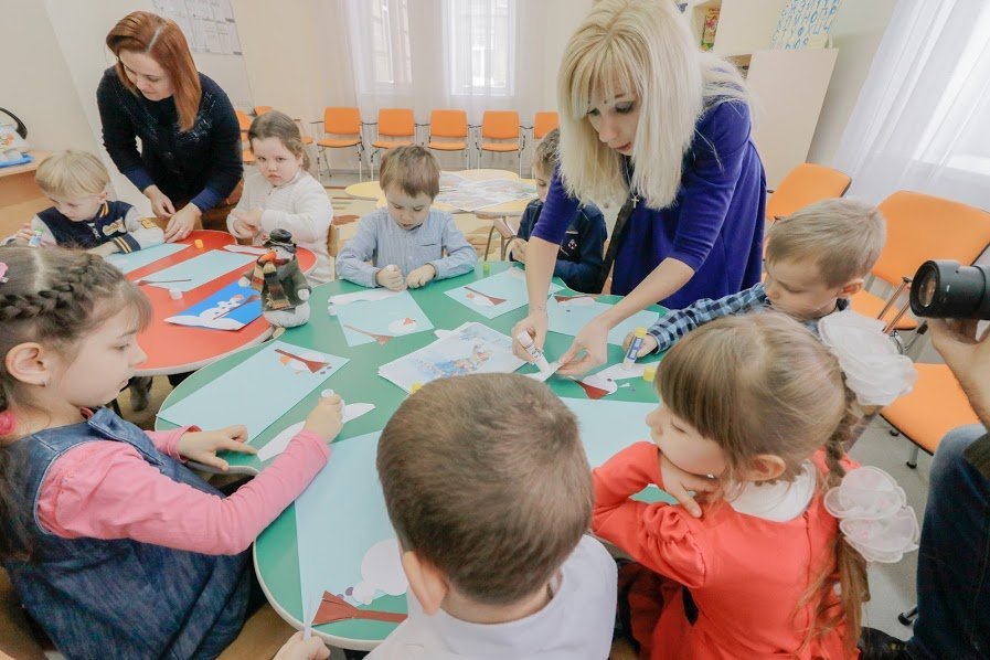 На сегодняшний день группы посещают уже более 50 детей 5-6 лет.