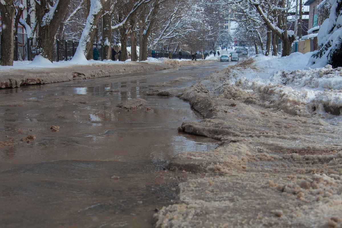 Течет ручей, бежит ручей Течет ручей, бежит ручей