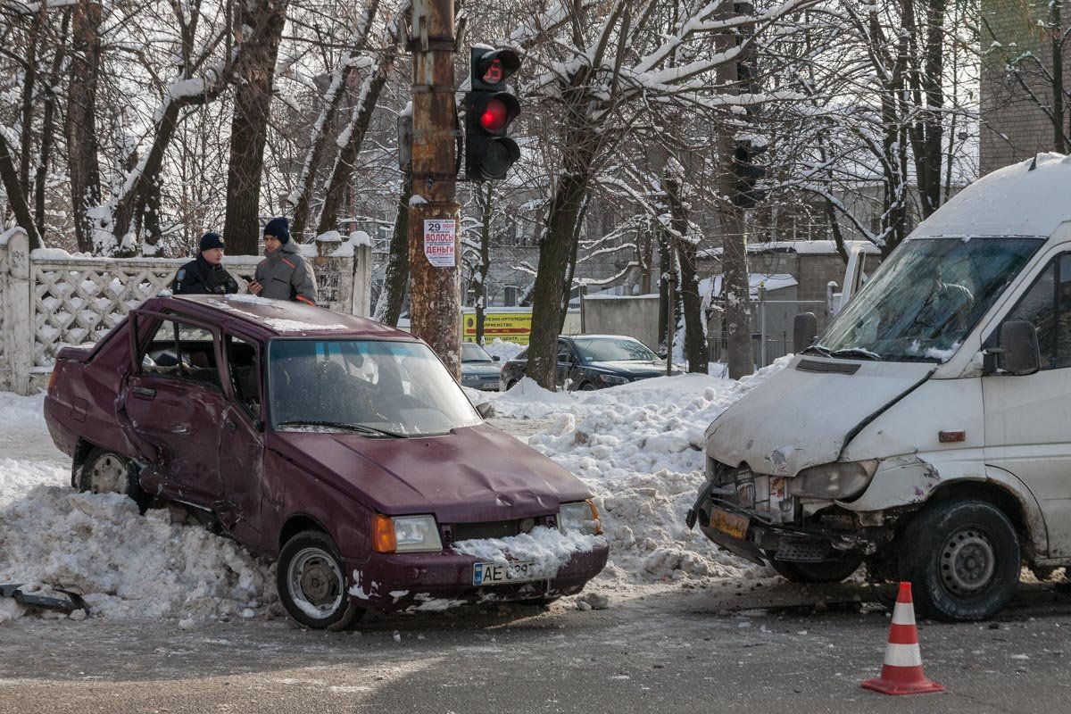 Пострадала пассажир Таврии и водитель
