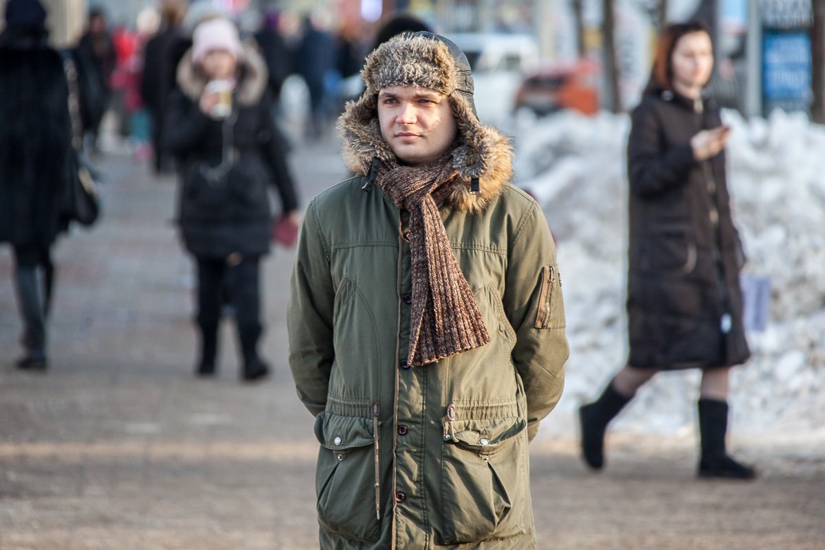 Явно отвык от солнечной погоды