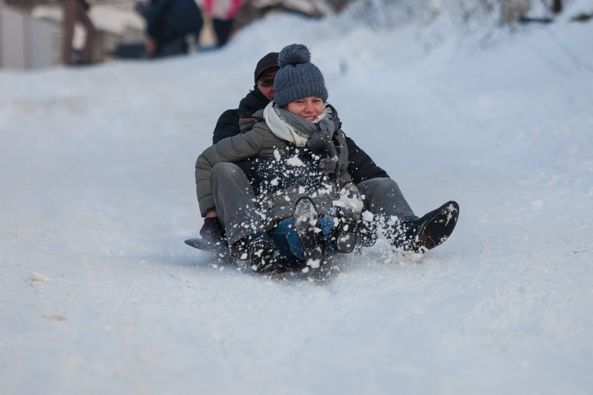 Дети катались вместе с родителями