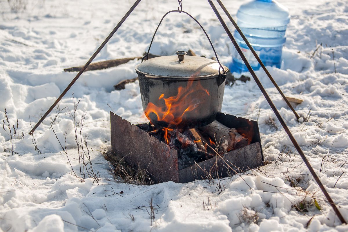 Что может быть вкуснее блюда, приготовленного на костре? Не думай, ничего Что может быть вкуснее блюда, приготовленного на костре? Не думай, ничего