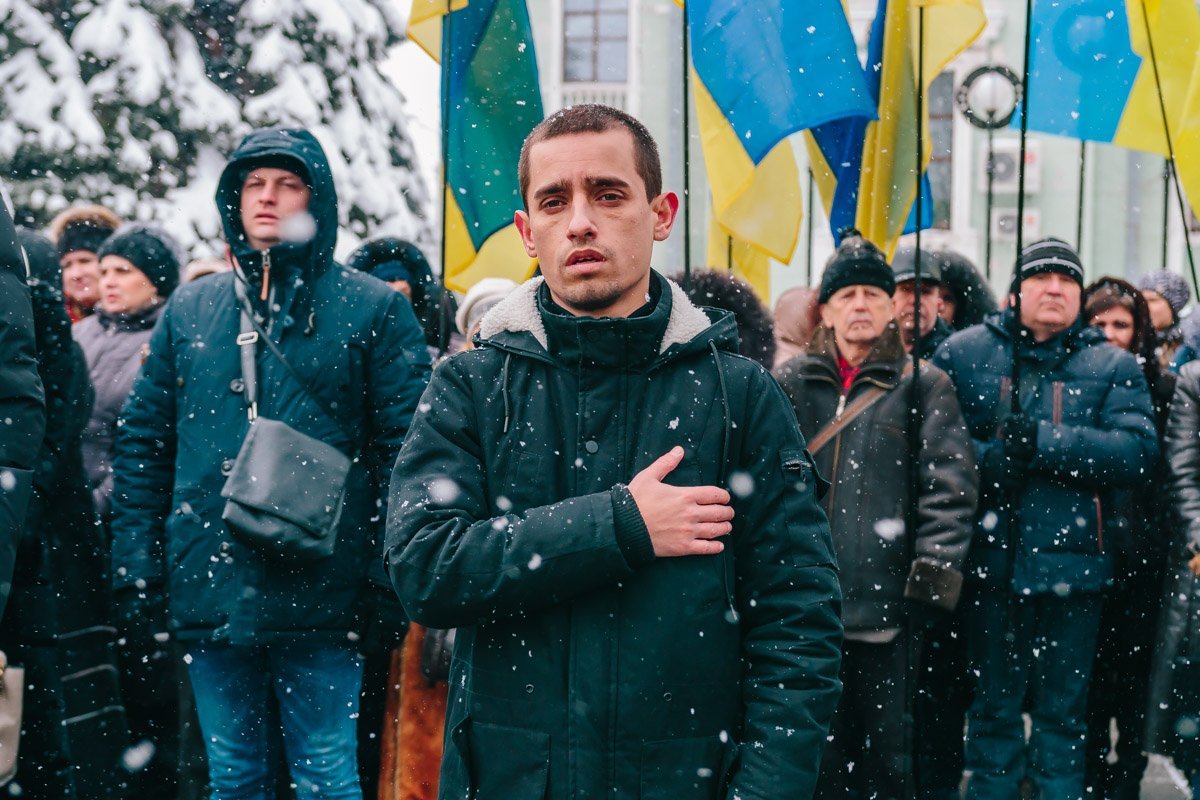 В память о героях Крут в Днепре прошла торжественная церемония В память о героях Крут в Днепре прошла торжественная церемония