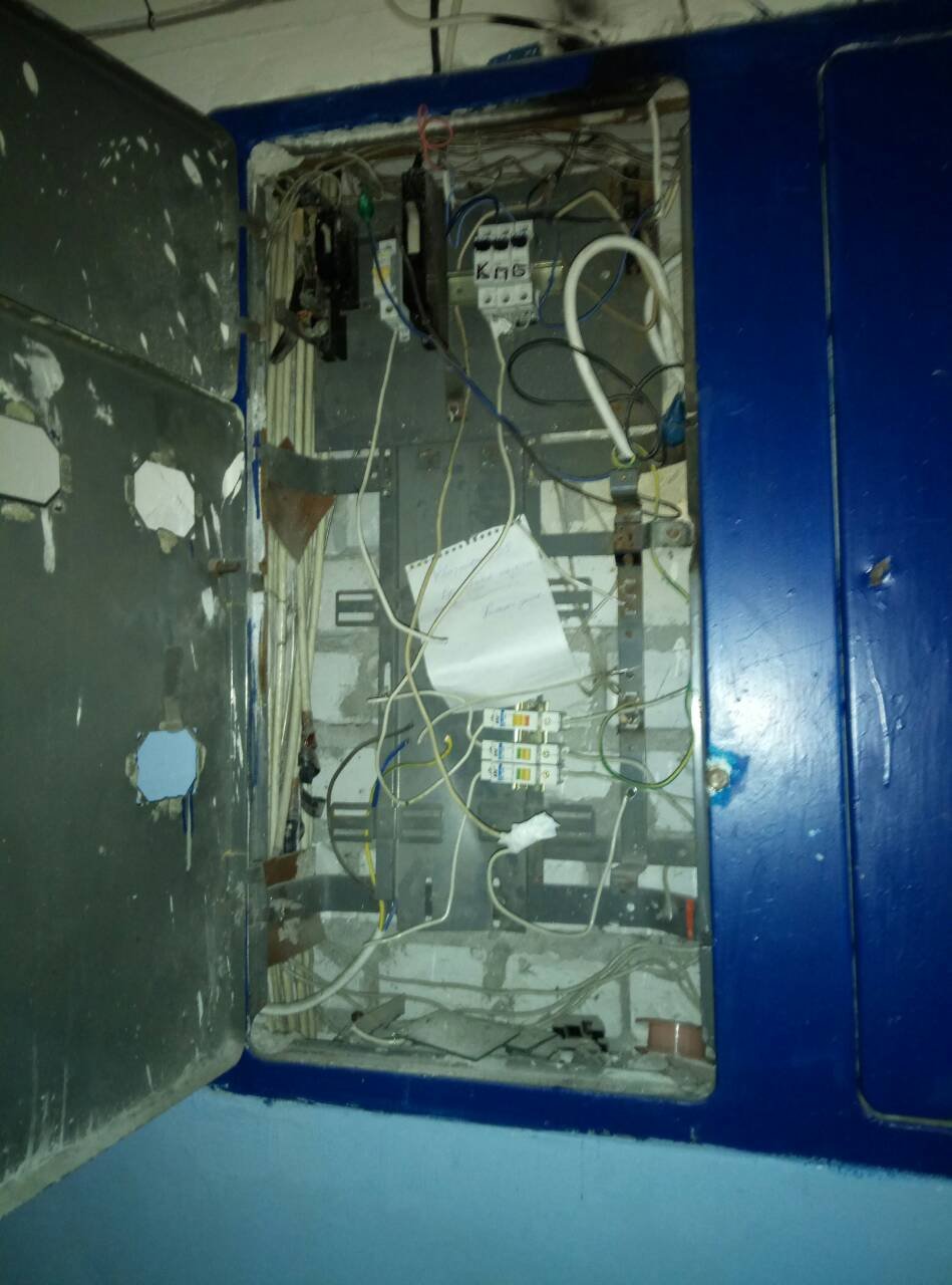 Злоумышленники вырезали счетчики