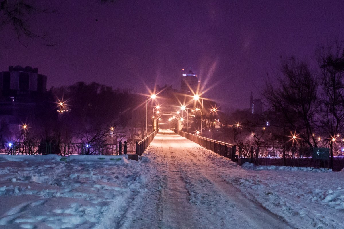 Часть острова относится к парку Шевченко Часть острова относится к парку Шевченко