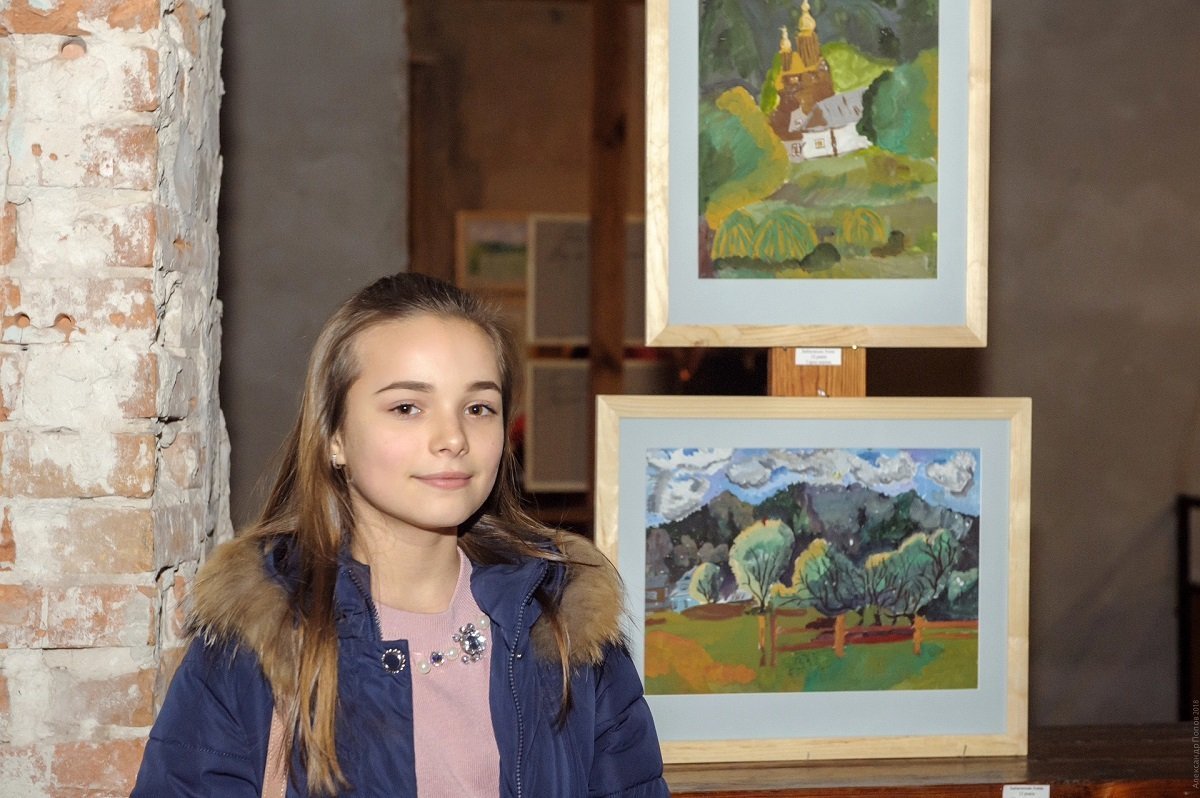 На лицах детей написаны радость и гордость за проделанную работу На лицах детей написаны радость и гордость за проделанную работу