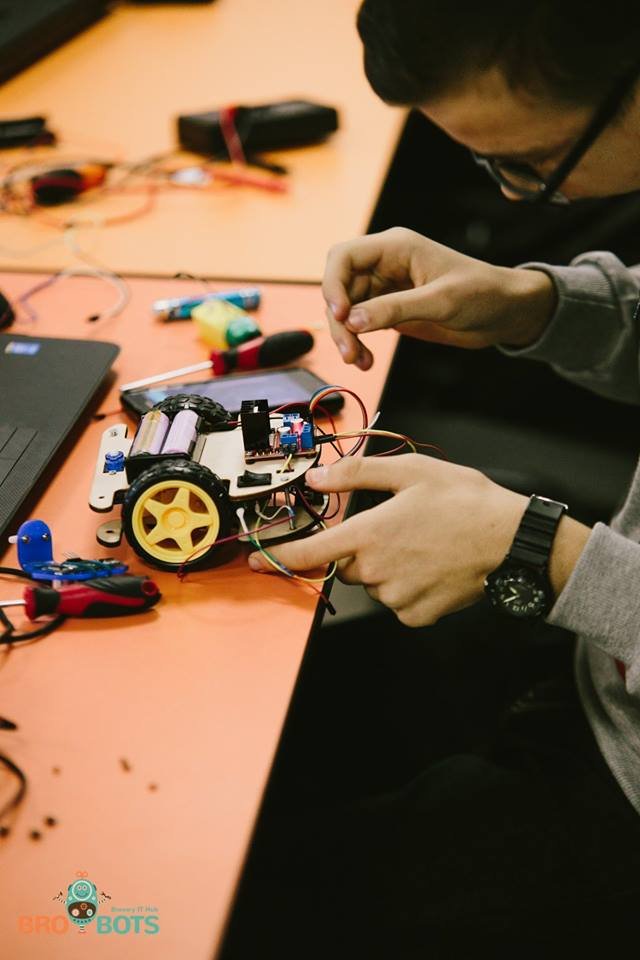 Посещать школы можно будет бесплатно Посещать школы можно будет бесплатно