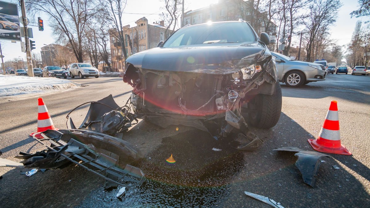 На месте происшествия работает следственно-оперативная группа