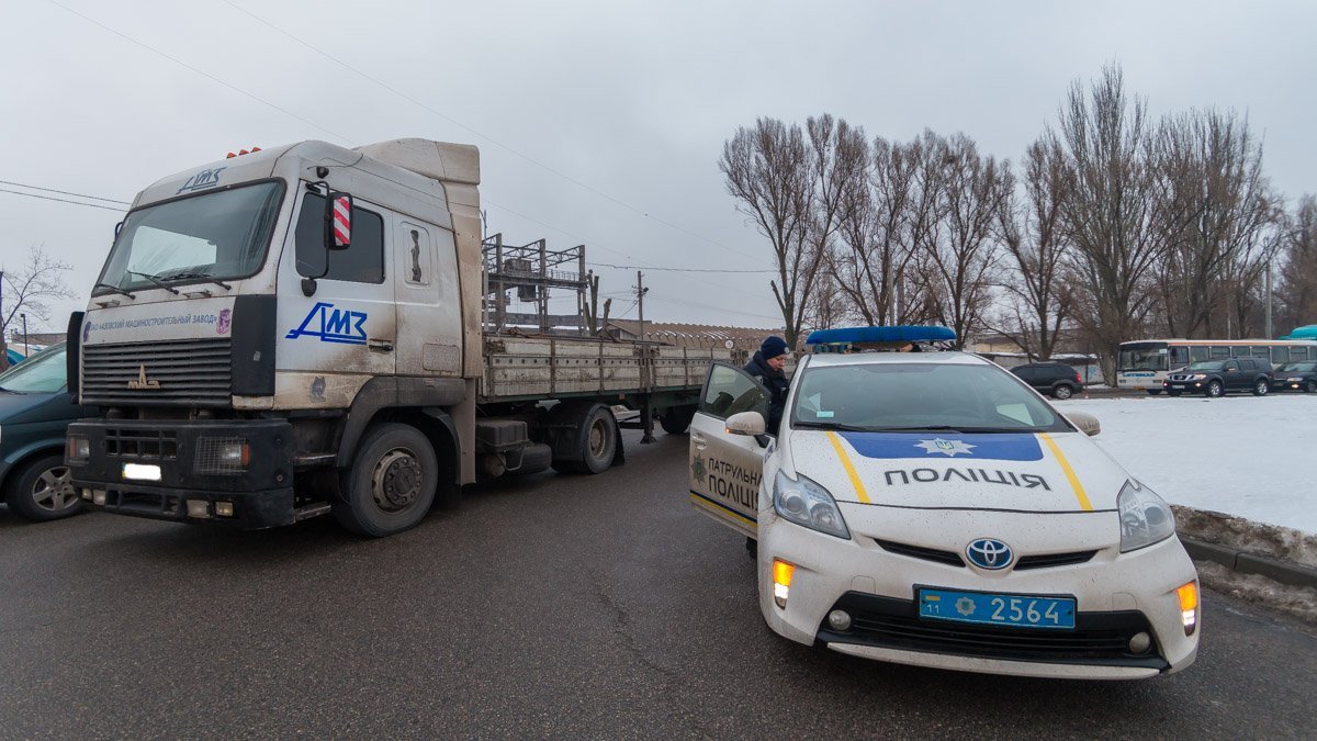 На месте работают сотрудники полиции