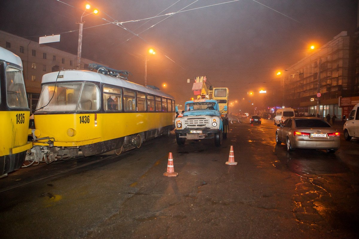 На место вызвали «скорую помощь» и экипаж патрульной полиции На место вызвали «скорую помощь» и экипаж патрульной полиции