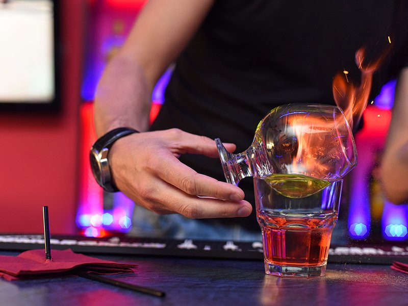 6 февраля - Международный день бармена 6 февраля - Международный день бармена