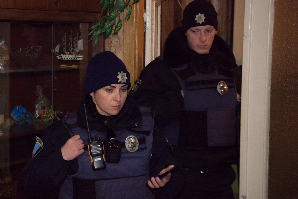 Потерпевшего доставили в больницу имени Мечникова Потерпевшего доставили в больницу имени Мечникова