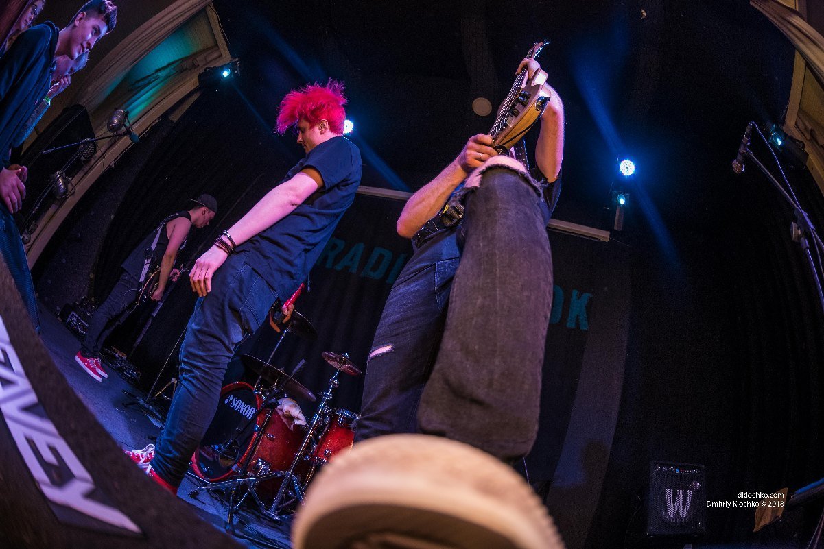 После концерта состоялась традиционная фото- и автограф-сессия