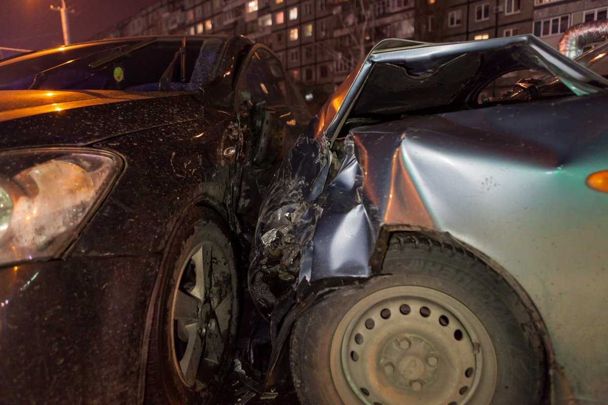 В результате аварии пострадали четыре человека В результате аварии пострадали четыре человека