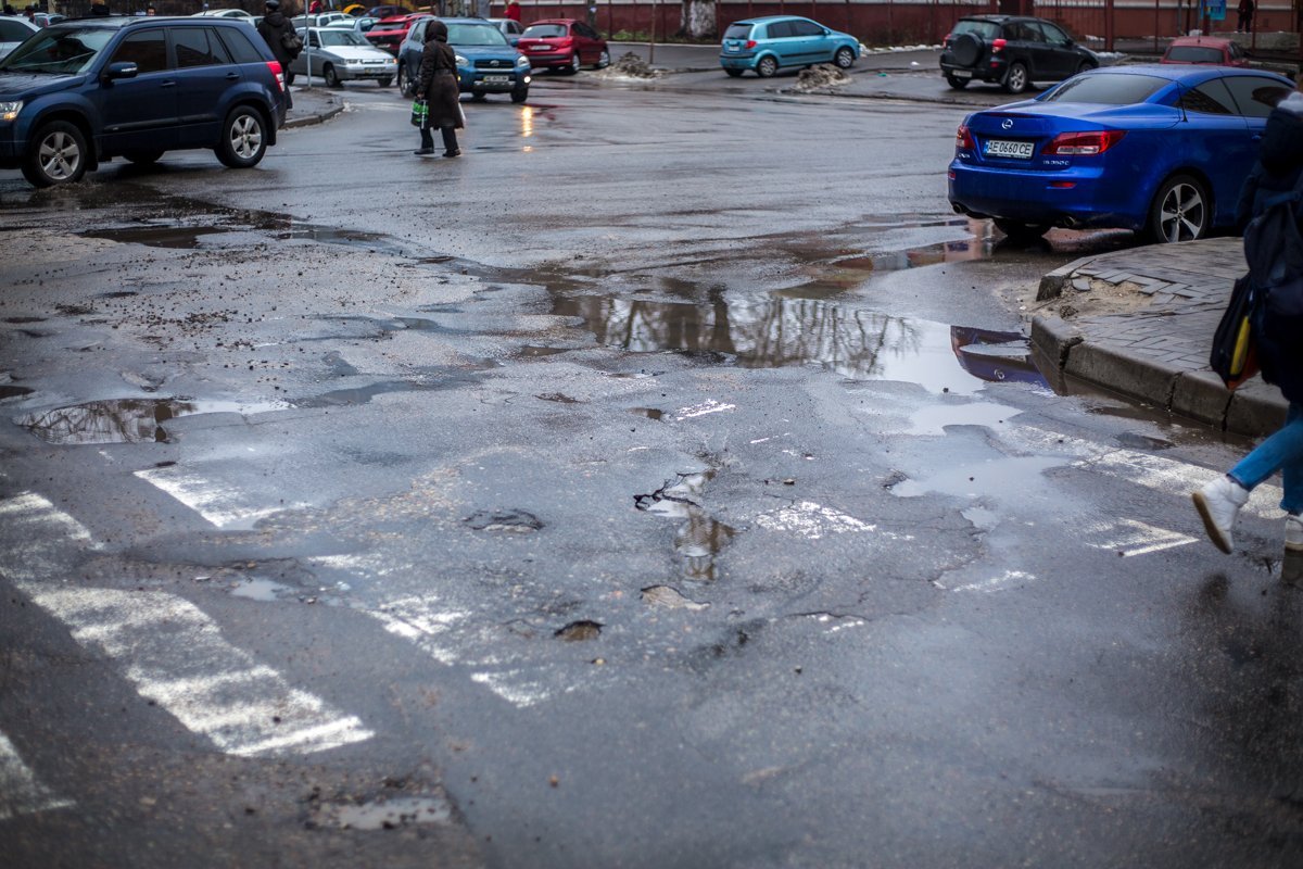 Пешеходная "зебра" доживает свои последние часы Пешеходная "зебра" доживает свои последние часы