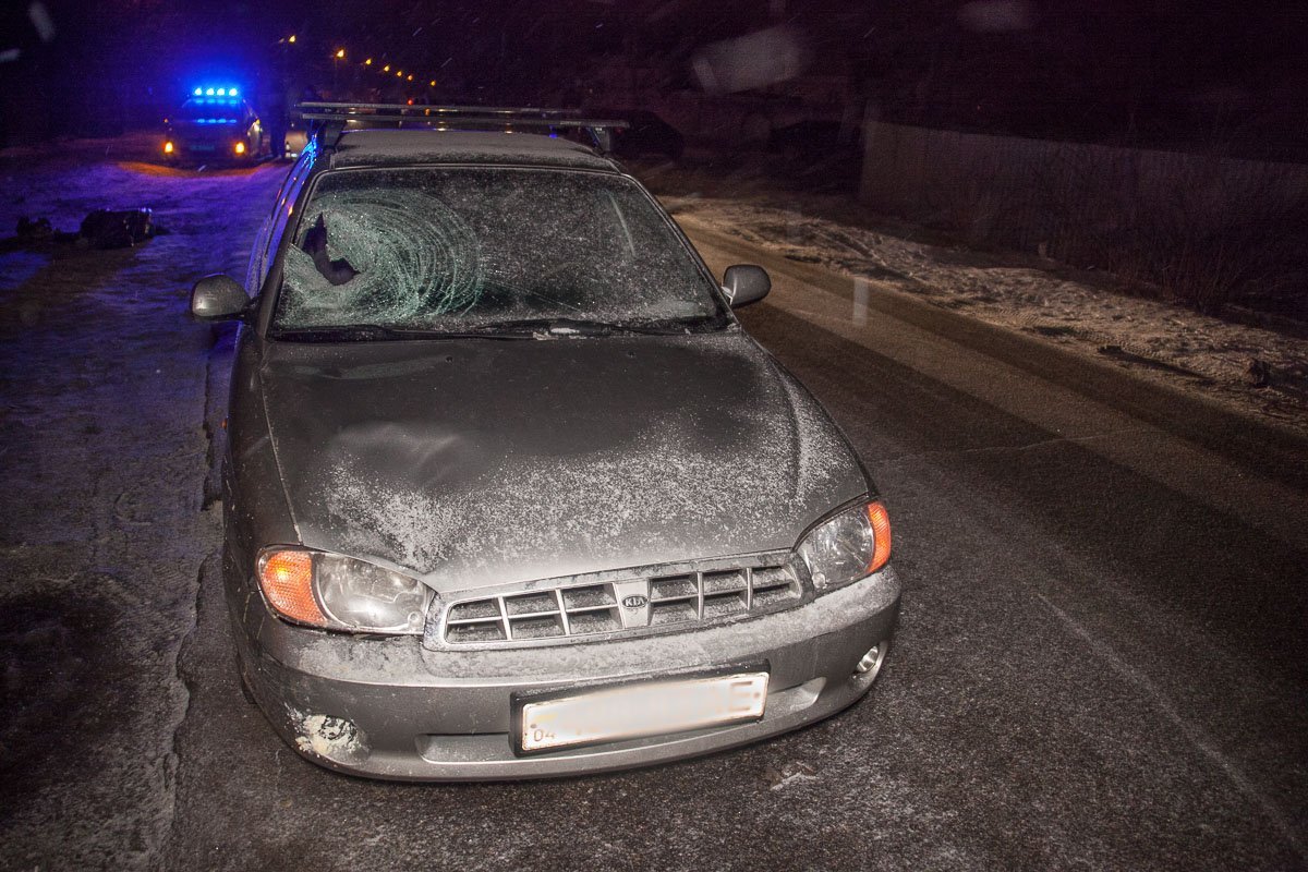 Водитель ехал на небольшой скорости Водитель ехал на небольшой скорости