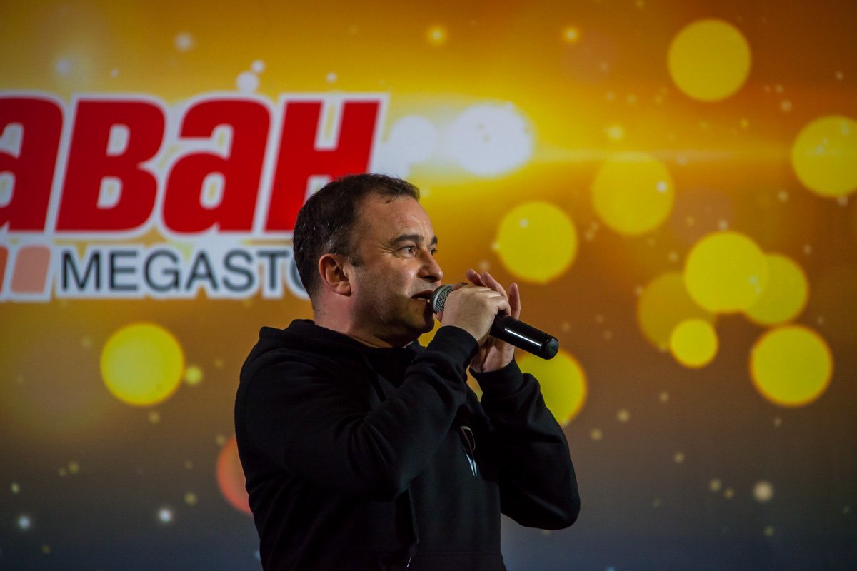 Насладится хитами любимого певца решили многие гости ТРК Караван