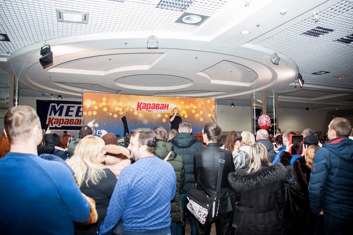 Настоящую бурю эмоций у зрителей вызвал хит 2008 года - Город зеленого цвета